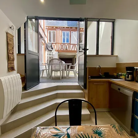 La Taniere - 341 Apartment